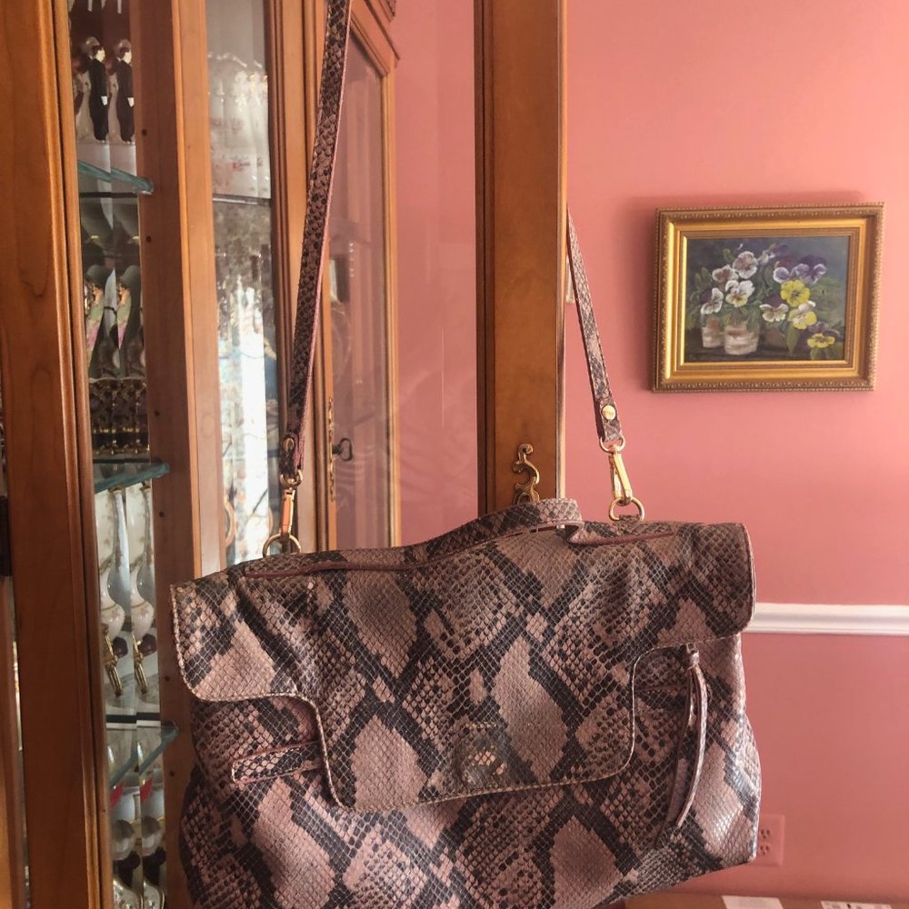 Pietro USA leather bag with removable over the body and shoulder strap